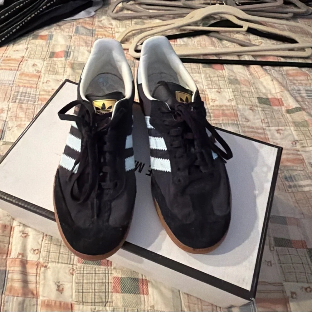 Adidas women’s Black and White Sneakers - Picture 1 of 6